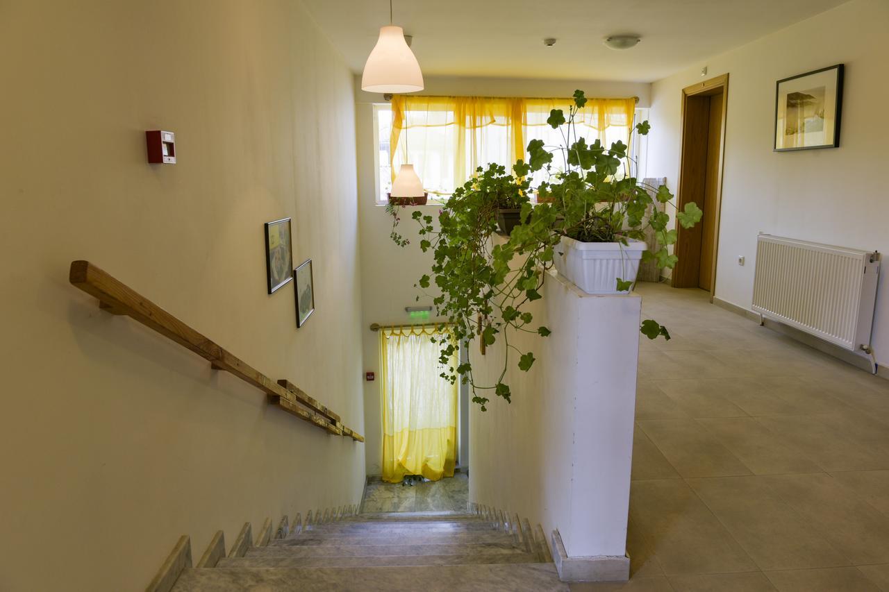 Villa "Forest Way" Pirdop Luaran gambar