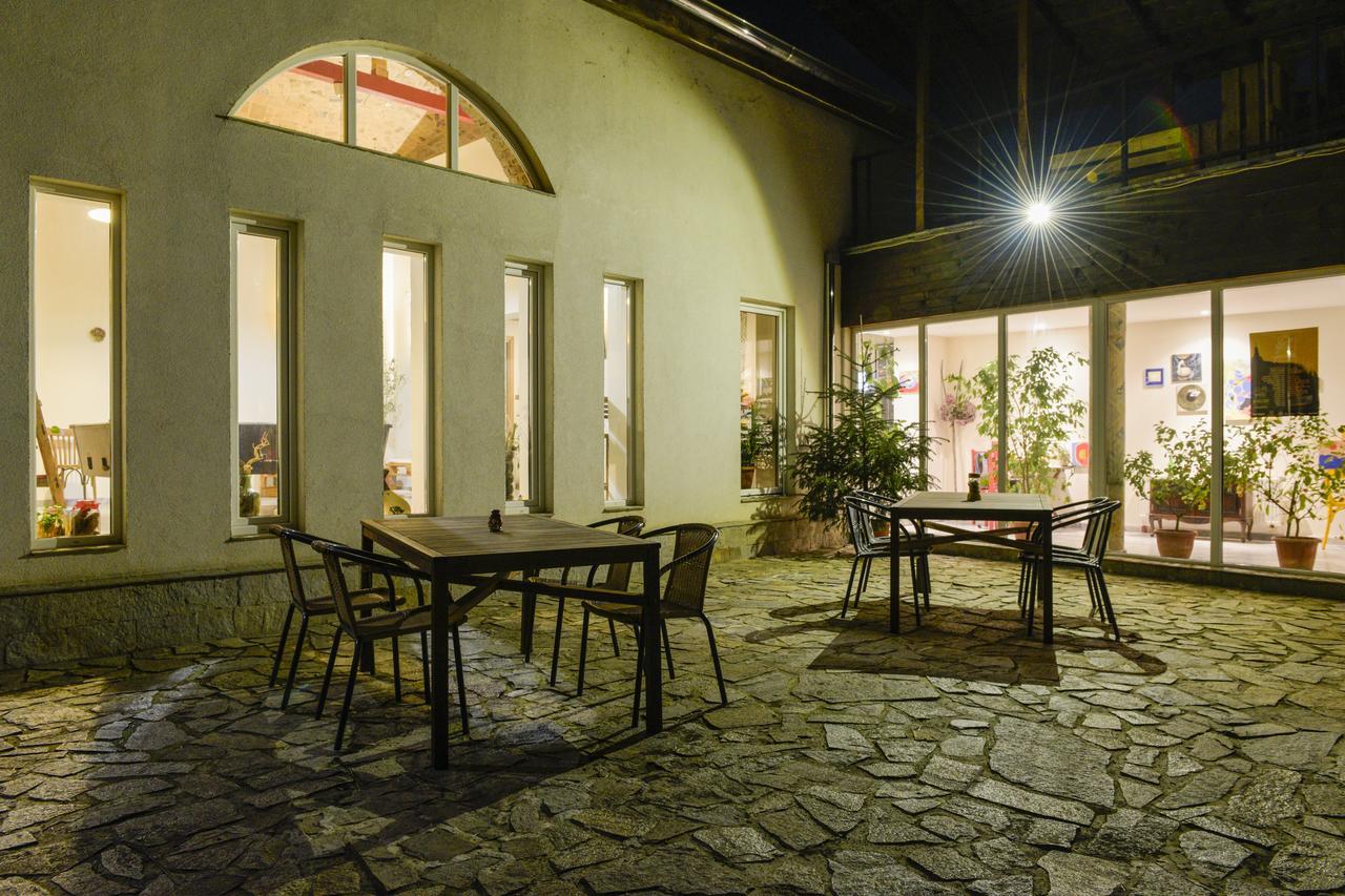 Villa "Forest Way" Pirdop Luaran gambar
