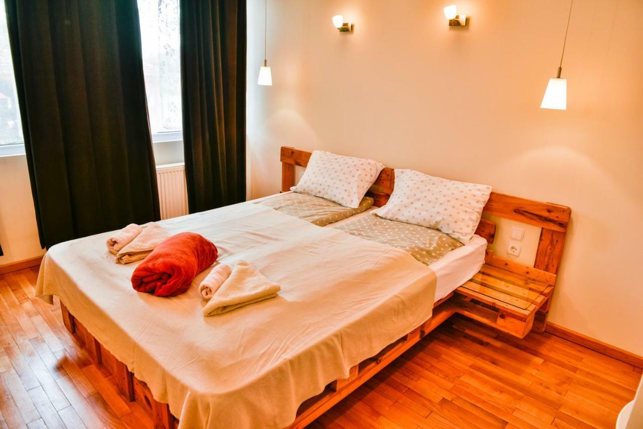 Villa "Forest Way" Pirdop Luaran gambar